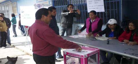 Sin incidentes transcurre elección extraordinaria en Acuamanala