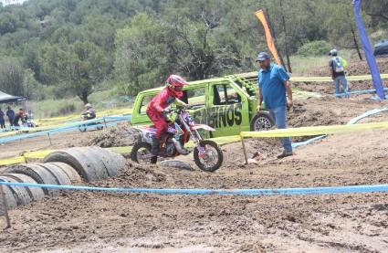 Xaltocan se convirtió en atractivo por la competencia de Hare Scramble