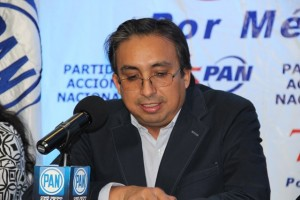 Le dan paliza a Carreón y no podrá ser consejero del PAN