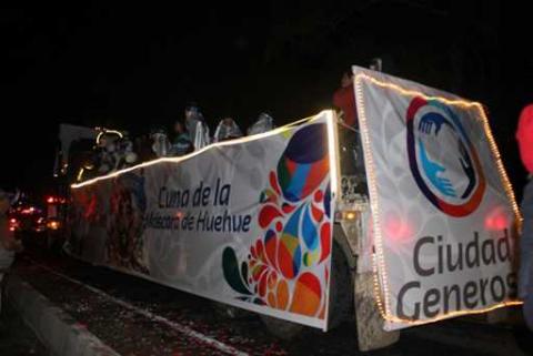 Un éxito desfile de carros alegóricos entre Apetatitlán, Apizaco y Yauhquemehcan imagen 1