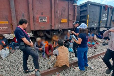 Atiende CEDHT a migrantes que están varados en Tlaxco imagen 1