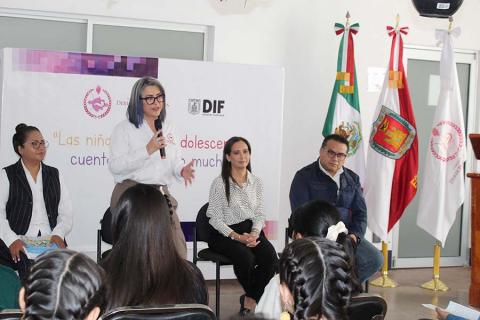 Reconocen CEDH y Sedif a participantes en el primer concurso de cuento corto