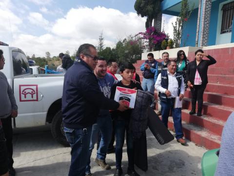 Entrega Protección Civil insumos por temporada invernal imagen 2