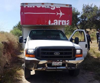 Recuperan policía vehículo y aseguran arma en Tequexquitla imagen 2