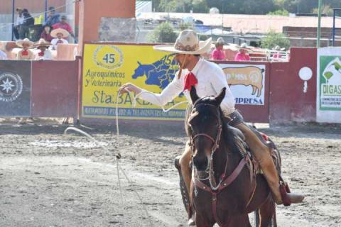 Invita Gobierno Municipal de Huamantla a la charreada navideña con causa imagen 1