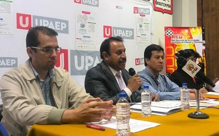 Antonio Mendoza recibe en Chiautempan a Expociencias Tlaxcala 2015