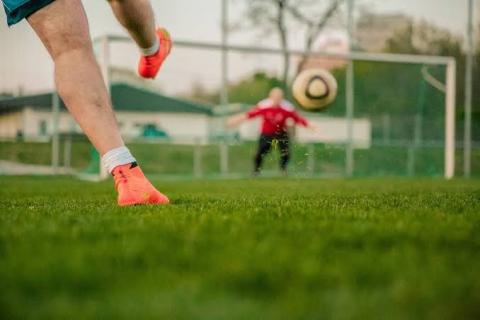 Reprochan cierre de cien escuelas de fútbol filiales a “Coyotes de Tlaxcala”