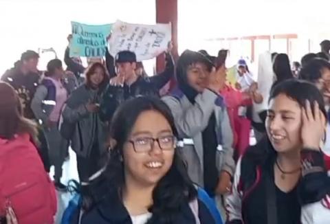 Estudiantes del Cobat piden destitución del director y denuncian negocios