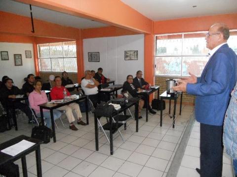 Cursan maestros del Cobat diplomado en Trigonometría del INAOE