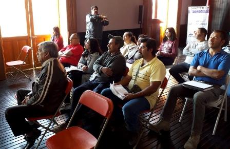 Capacitan a productores de agua purificada de Calpulalpan