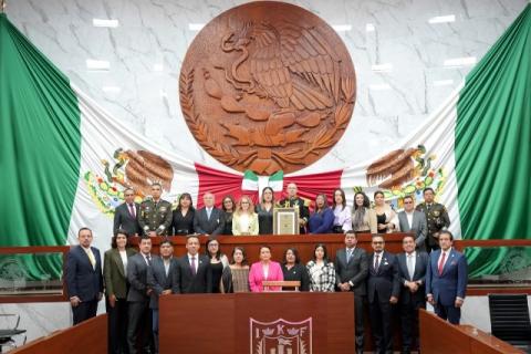 Reconoce LXIV Legislatura al Heroico Colegio Militar