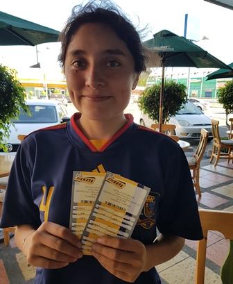 Hoy Lafourcade en el CCU, Mañana llévate CD autografiado por Carlos Macías