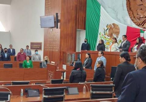Diputados lorenistas presumen ir por reelección en Tlaxcala