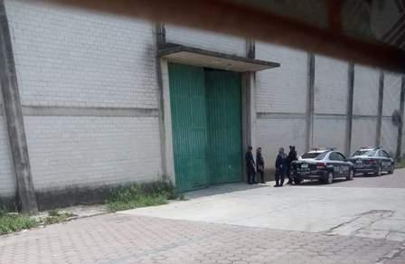 Alcalde “Don Cheto” resguarda su fábrica con policía municipal