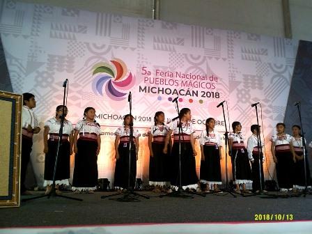 “Voces Yumhu” cautiva en la Feria de Pueblos Mágicos en Michoacán imagen 2