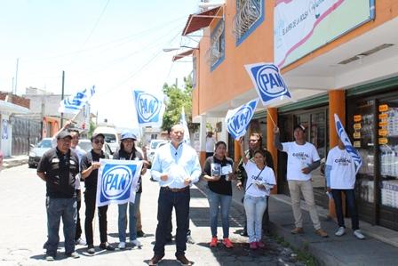 Escuchan familias de El Alto propuestas del candidato Juan Corral imagen 1