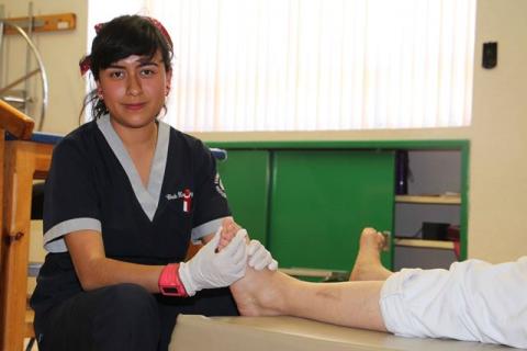 Mantiene CRI atención médica y rehabilitación a la población