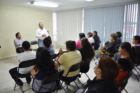 El PRI se desmorona a pedazos y como siempre, minimiza: Aguilar Gómez imagen 2