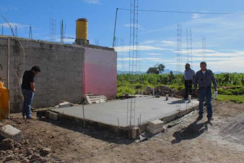 Beneficia a 10 familias vulnerables con cuartos Rosas en Calpulalpan imagen 2