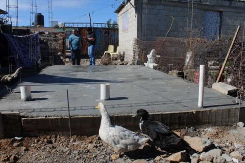 Beneficia a 10 familias vulnerables con cuartos Rosas en Calpulalpan imagen 1