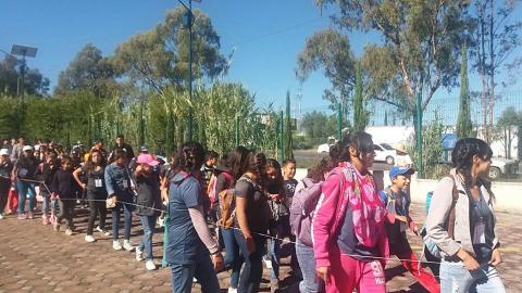 Cientos de niños apizaquenses visitan el zoológico del Altiplano imagen 1