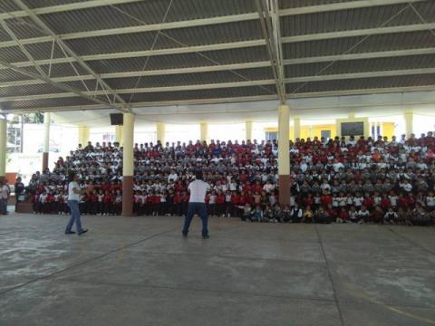 Ayuntamiento fomenta la lectura en las escuelas del municipio