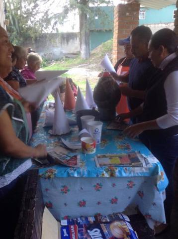 Movimiento Ciudadano realiza curso en Panotla de elaboración de piñatas imagen 4