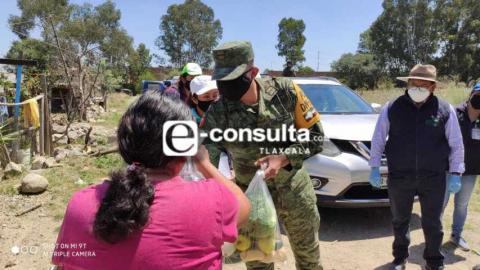 Gobierno municipal de Teolocholco entrega despensas a familias vulnerables imagen 3