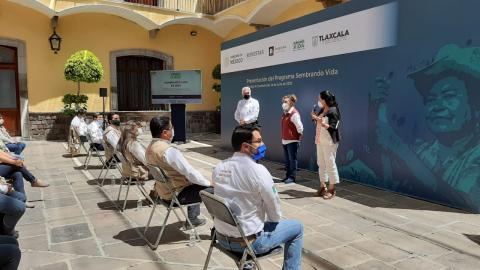 Reconoce María Luisa Albores labor de técnicos y facilitadores del programa Sembrando Vida imagen 3