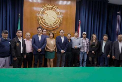 Celebra Comisión de Asuntos Electorales reunión de trabajo con periodistas