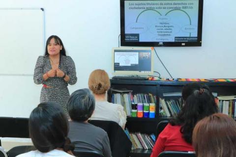Ofreció la UATx el taller “Derechos humanos, feminismos y política” imagen 1