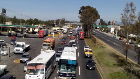 Caos vial en rutas alternas a la capital de Tlaxcala imagen 1