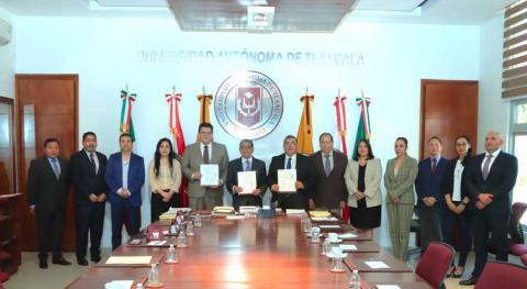 UATx y STPS firman convenio de colaboración para impulsar prácticas profesionales de estudiantes imagen 3