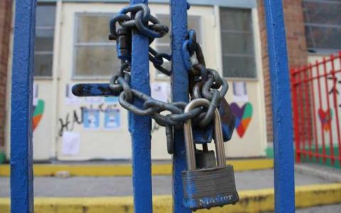 Directores suspenden clases es tres municipios por frio, pero no avisaron a los papás