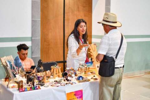 Impulsa gobierno municipal de Huamantla consumo local con feria del emprendimiento imagen 6