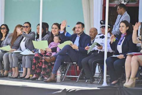 Premiará Gobierno de Huamantla a tres destacadas primarias por su participación en el desfile de primavera imagen 1