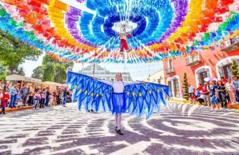 Premiará Gobierno de Huamantla a tres destacadas primarias por su participación en el desfile de primavera imagen 11