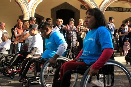 Conmemoran Día Internacional de las Personas con Discapacidad en la capital imagen 2