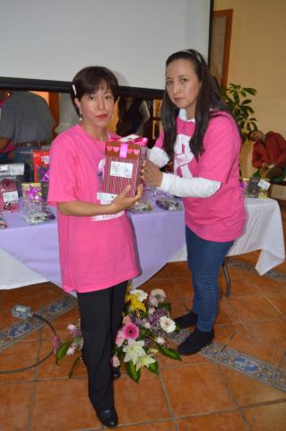 En Calpulalpan trabajamos por el empoderamiento de la mujer: Reyna María imagen 2