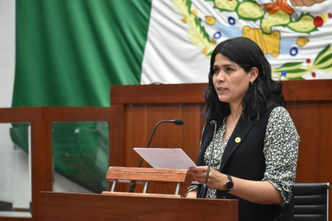 Diputados priistas dan espaldarazo a Anabell Ávalos como dirigente del PRI