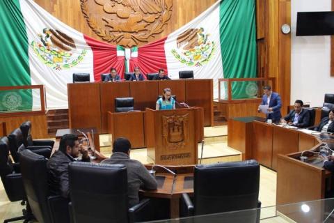 Plantean reforma a código civil para reconocer matrimonios igualitarios