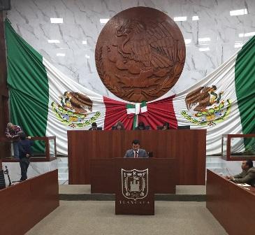 La sociedad será la que califique a los diputados locales