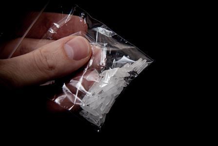 Detienen a malandro con 21 envoltorios de cristal, en Chiautempan