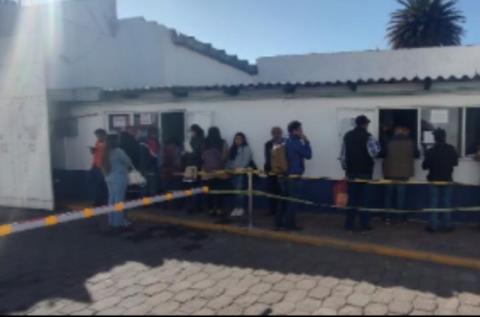 Cancela SMyT registro a dos gestores que realizaban trámites vehiculares