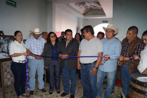 Inauguran “Pabellón del Pulque” en Feria Calpulalpan 2017 imagen 2