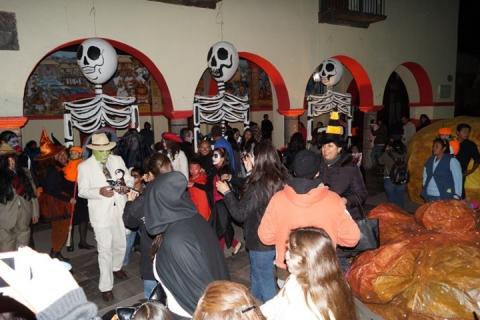 Monstruos inundan calles de Chiautempan imagen 3