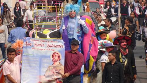 Alcalde apoya las tradiciones religiosas como la feria de San Isidro imagen 4
