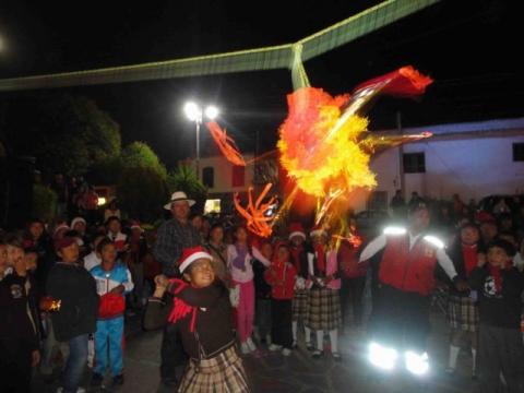 Encienden árbol navideño en Tzompantepec imagen 6