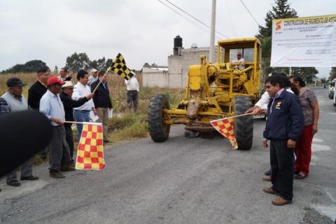 Alcalde de Chiautempan verifica avance de 25 obras que se ejecutan en seis comunidades imagen 8