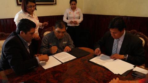 Ayuntamiento de Chiautempan firma convenio con el ITAES para beneficiar a población vulnerable imagen 3